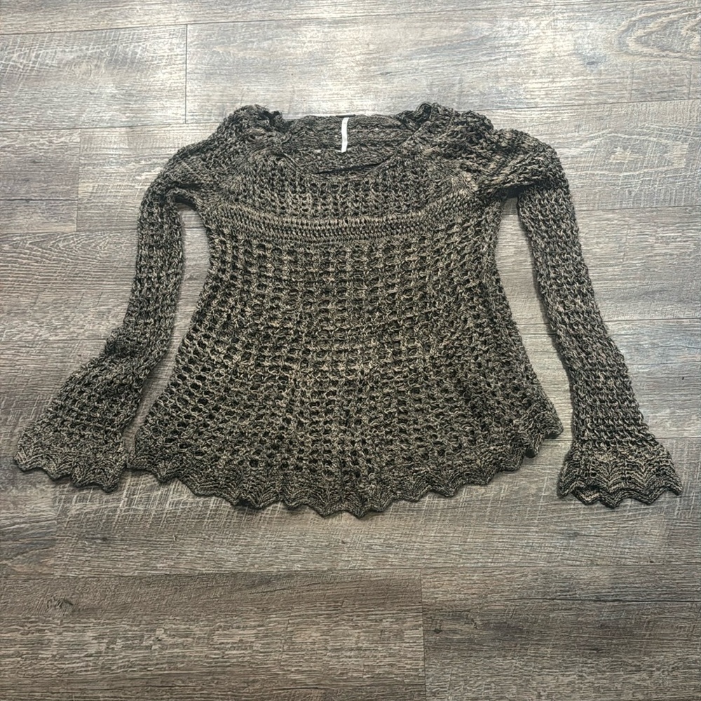 Free People boho sweater size small